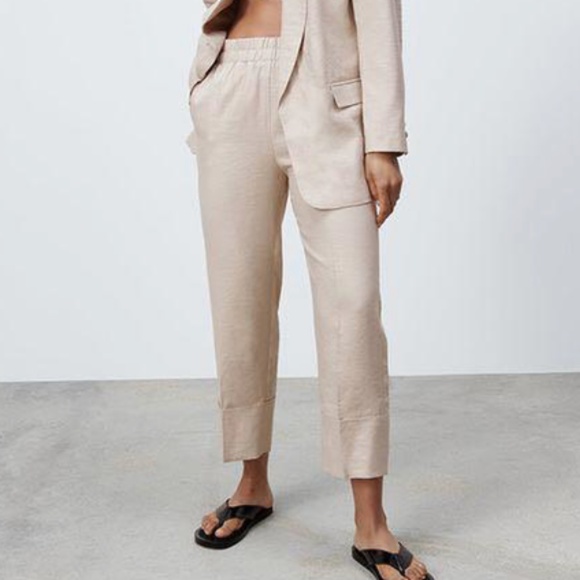 NWT, ZARA, SATIN EFFECT PANTS, SAND color, L - Picture 2 of 2